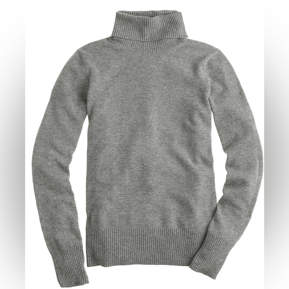 Gray Cashmere Turtleneck Sweater